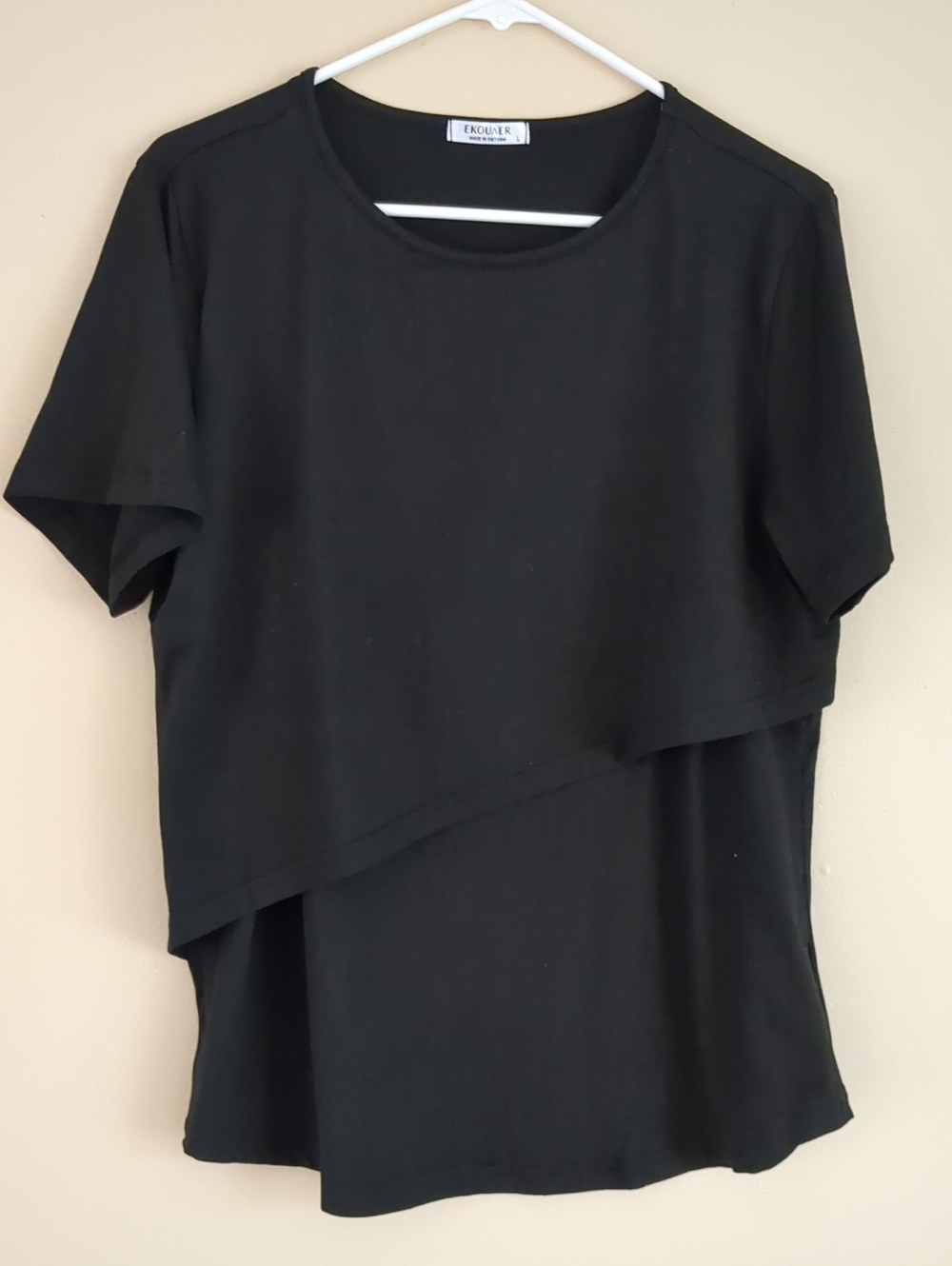 Large Ekouaer Black Nursing Breastfeeding Pumping Shirt Top
